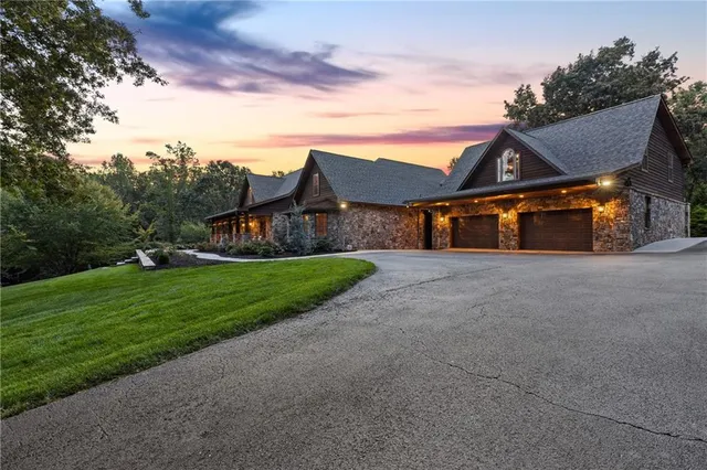 $1,999,900 | 1091 Echota Road, Clarkesville, GA 30523