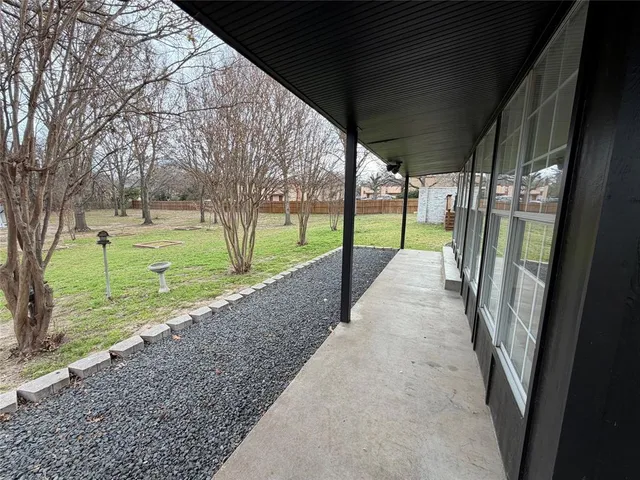 $2,600 | 1010 Vine Street, Weatherford, TX 76086