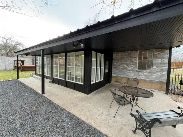 $2,600 | 1010 Vine Street, Weatherford, TX 76086