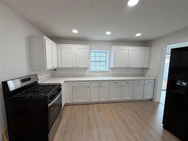 $2,600 | 1010 Vine Street, Weatherford, TX 76086