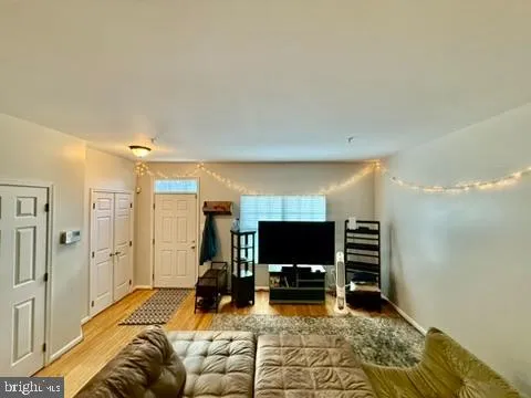 $3,300 | 6378 Gray Sea Way, Columbia, MD 21045