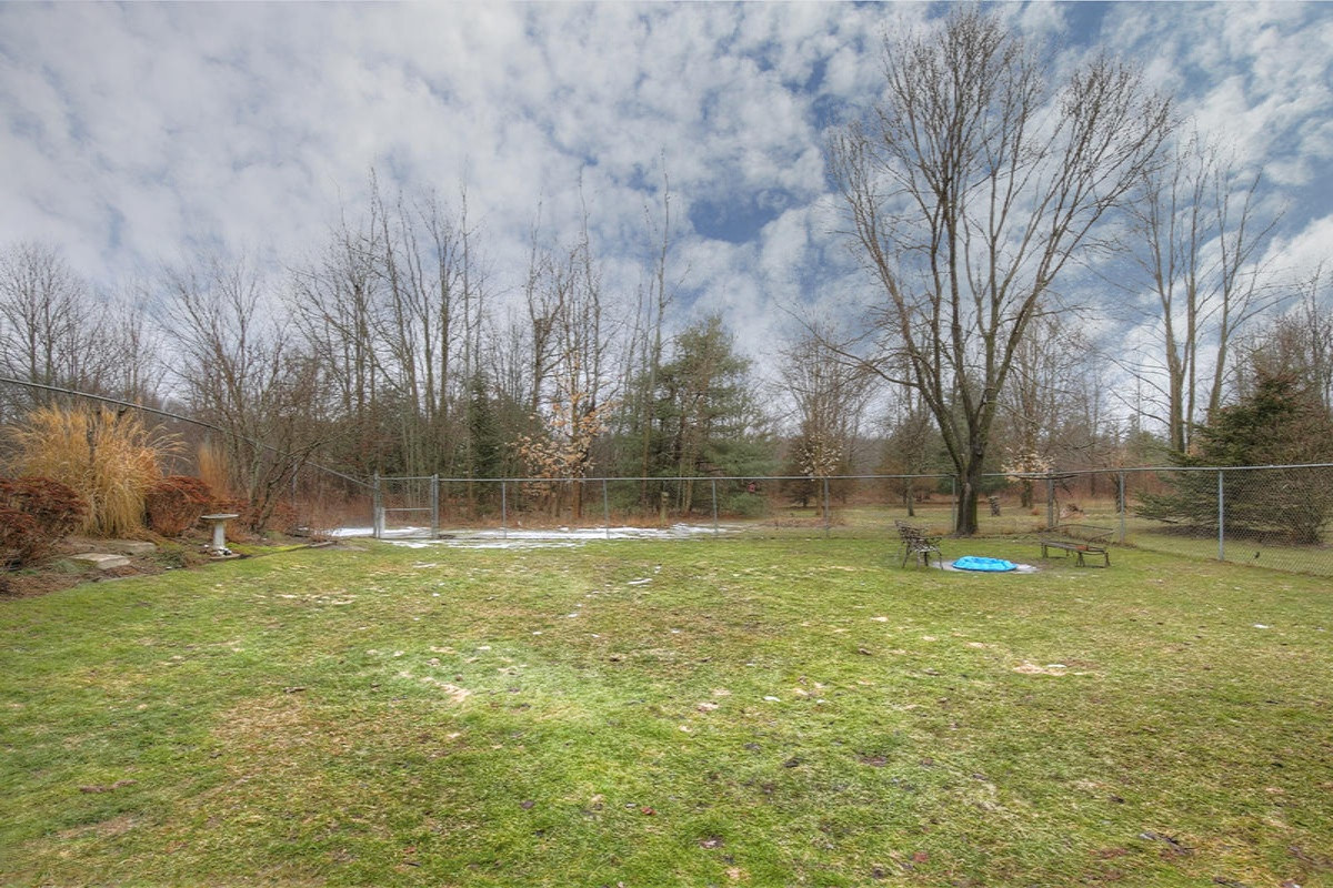 11250 Belding Road Northeast Belding, MI 48809 - Photo 27 of 30 IMG_1151