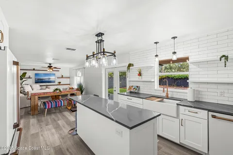 $489,500 | 2013 Sorento Circle, Melbourne, FL 32904