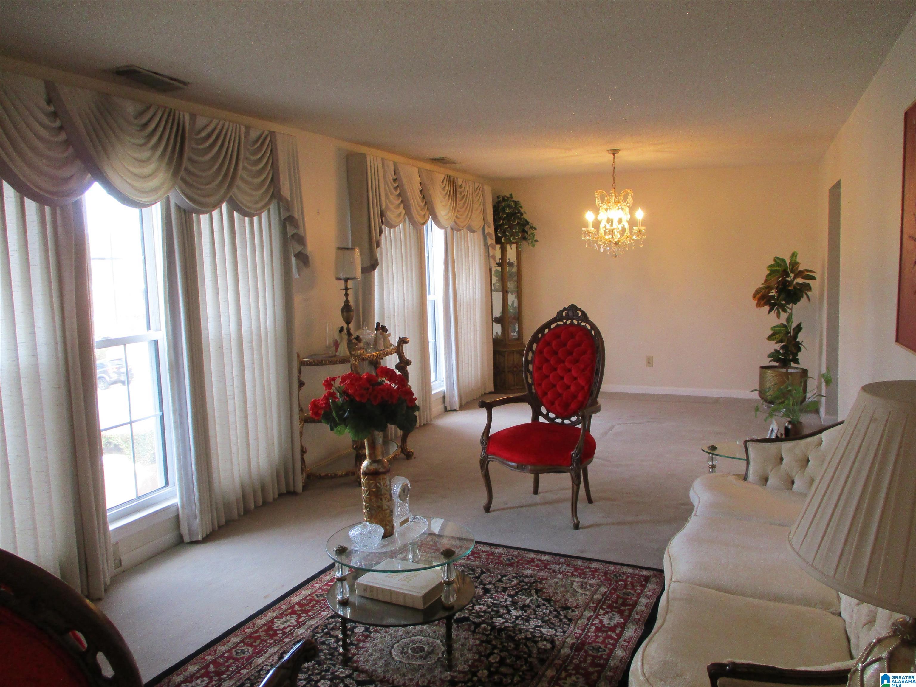 3137 Wenonah Road Southwest Birmingham, AL 35211 - Photo 3 of 17