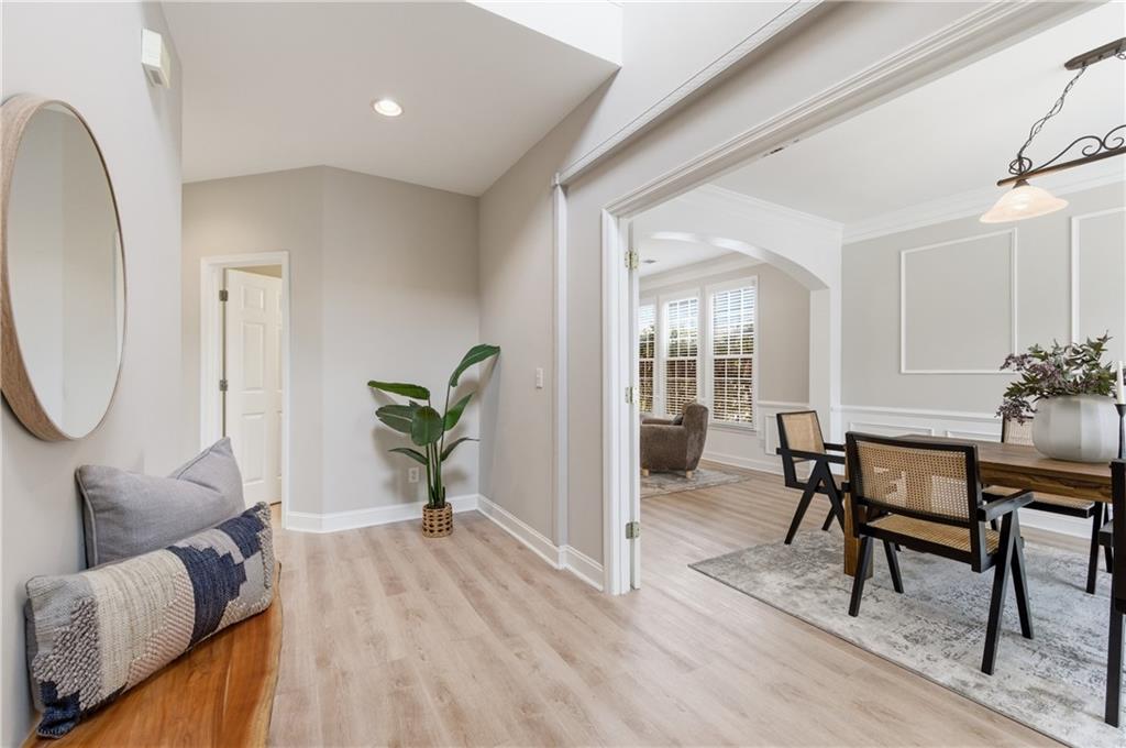 5465 Vinings Lake Way Southwest Mableton, GA 30126 - Photo 2 of 35