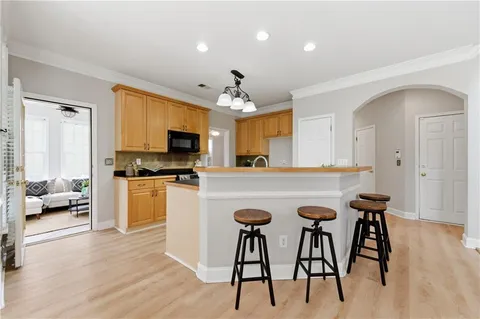 $499,000 | 5465 Vinings Lake Way Southwest, Mableton, GA 30126