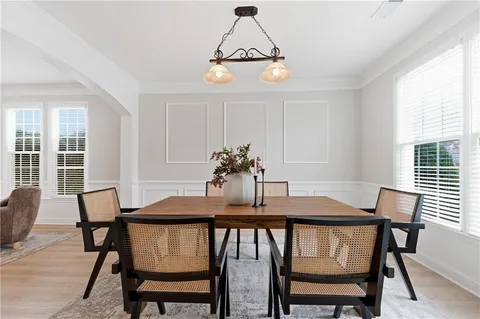 $499,000 | 5465 Vinings Lake Way Southwest, Mableton, GA 30126