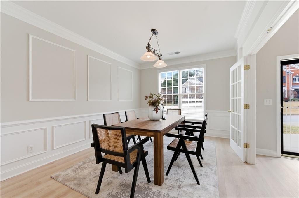 5465 Vinings Lake Way Southwest Mableton, GA 30126 - Photo 8 of 35