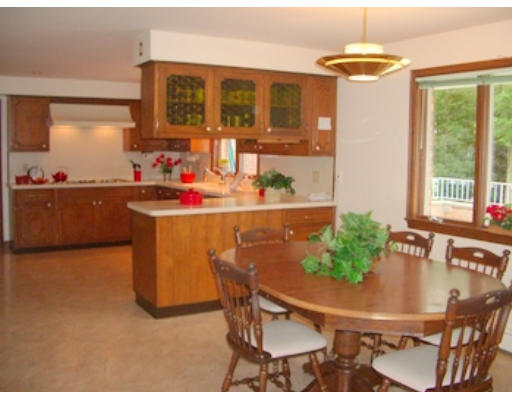 12 Paddock Lane Lexington, MA 02421 - Photo 15 of 18