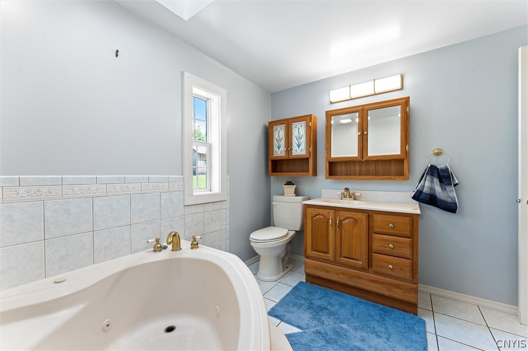 5550 Huntington Camp Road Eaton, NY 13334 - Photo 20 of 32 2nd bath
