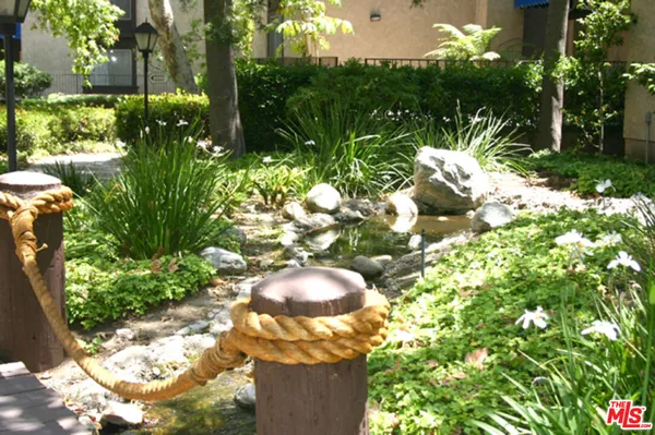 a view of a flower in a garden