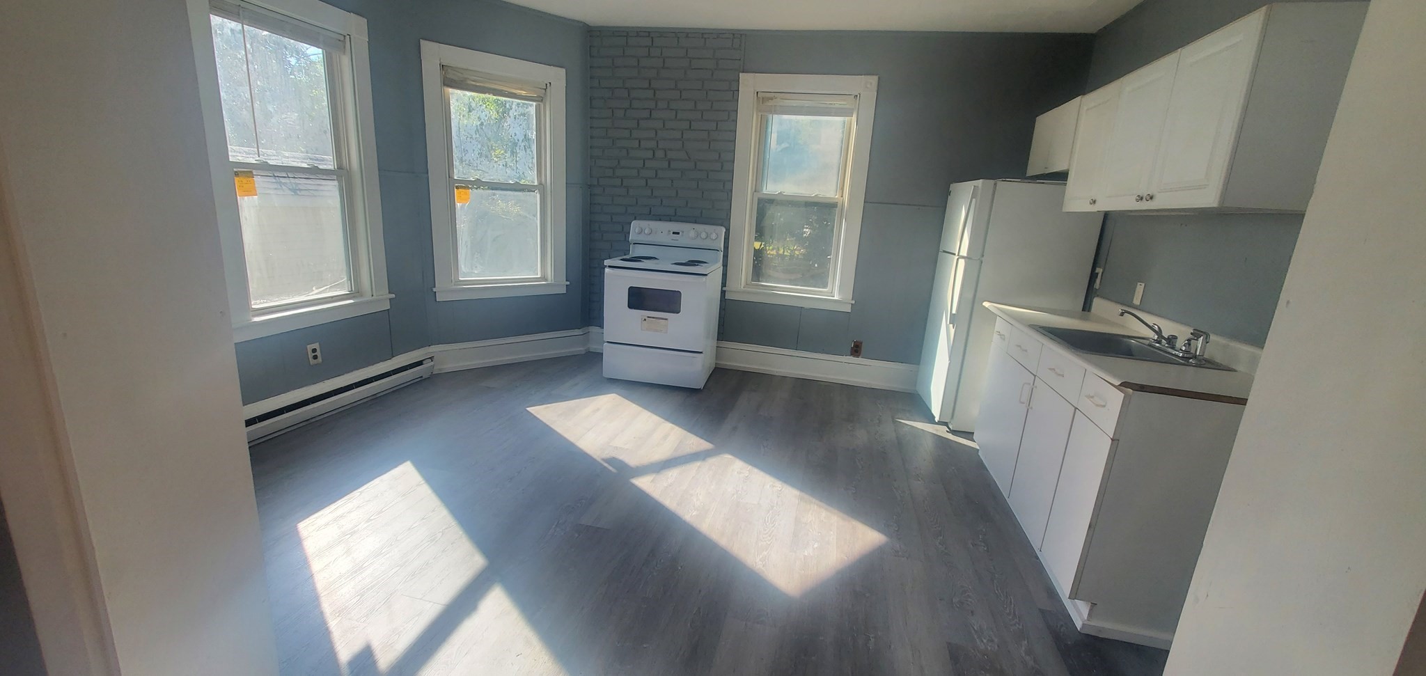 67 Front Street, Unit 2 Shirley, MA 01464 - Photo 1 of 3 Gallery Image 1