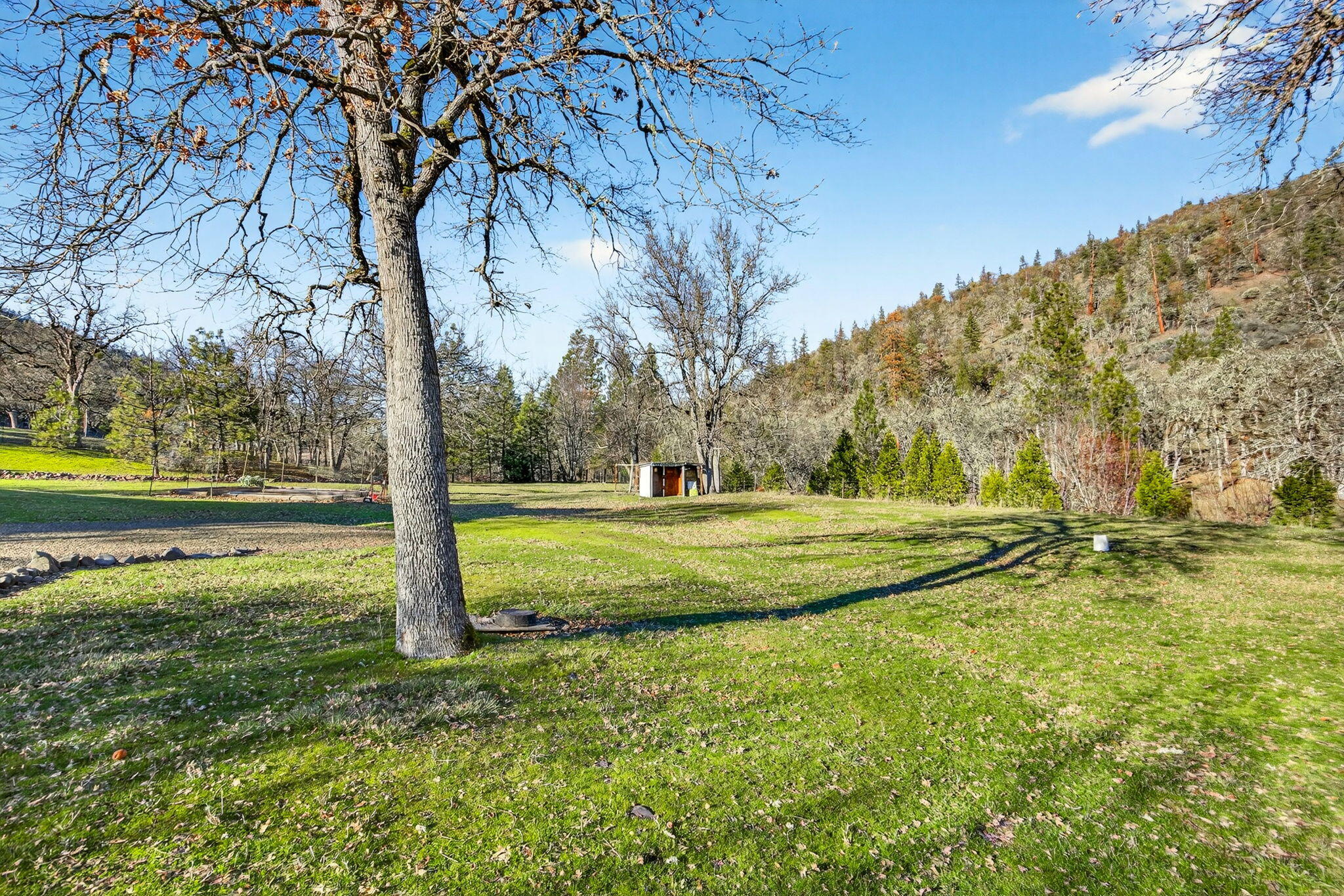 7555 East Antelope Road Eagle Point, OR 97524 - Photo 45 of 58 ApxEA00013