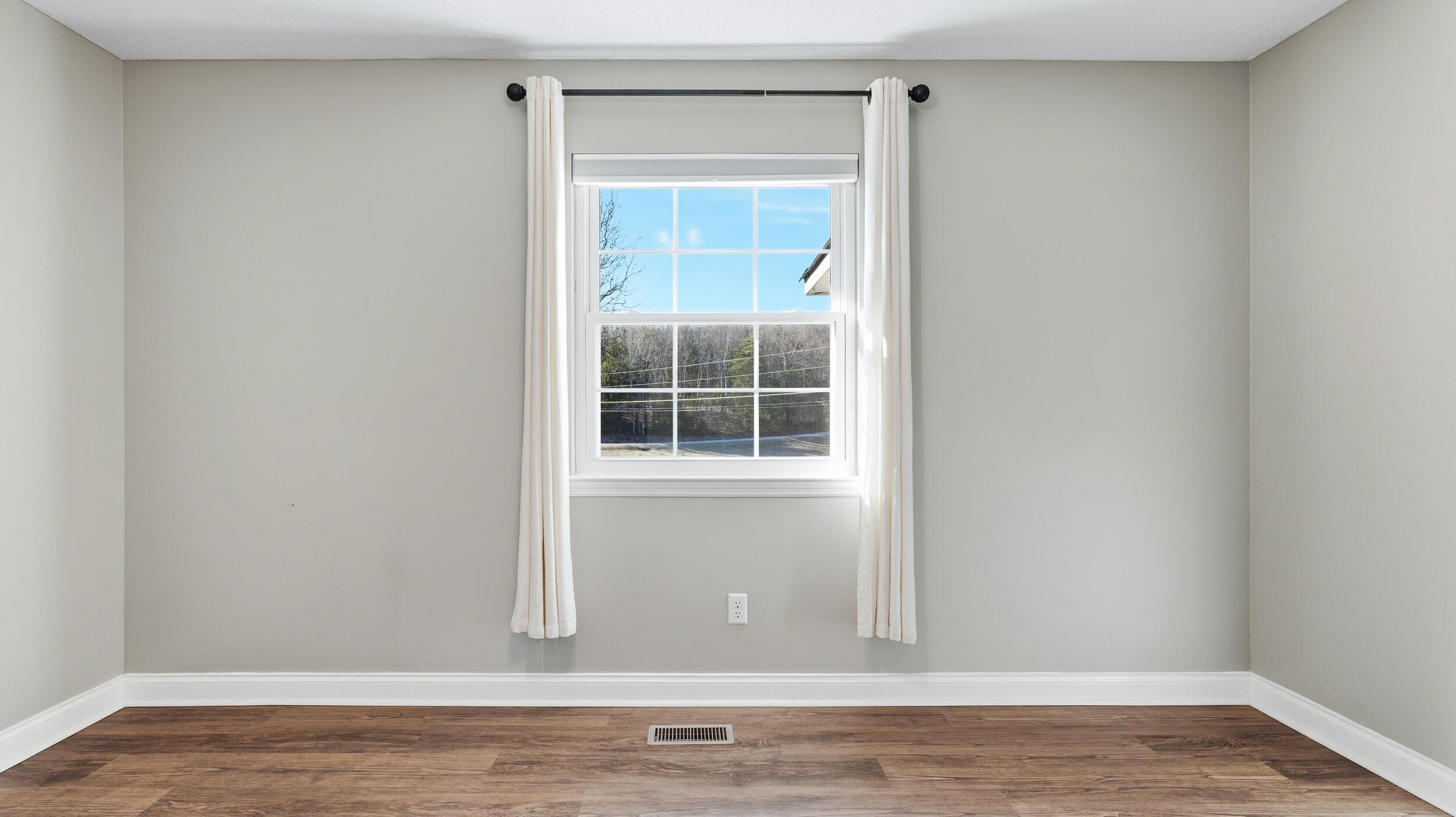 10407 Sims-Harris Road Ooltewah, TN 37363 - Photo 16 of 47 16_10407 sims-harris rd-16