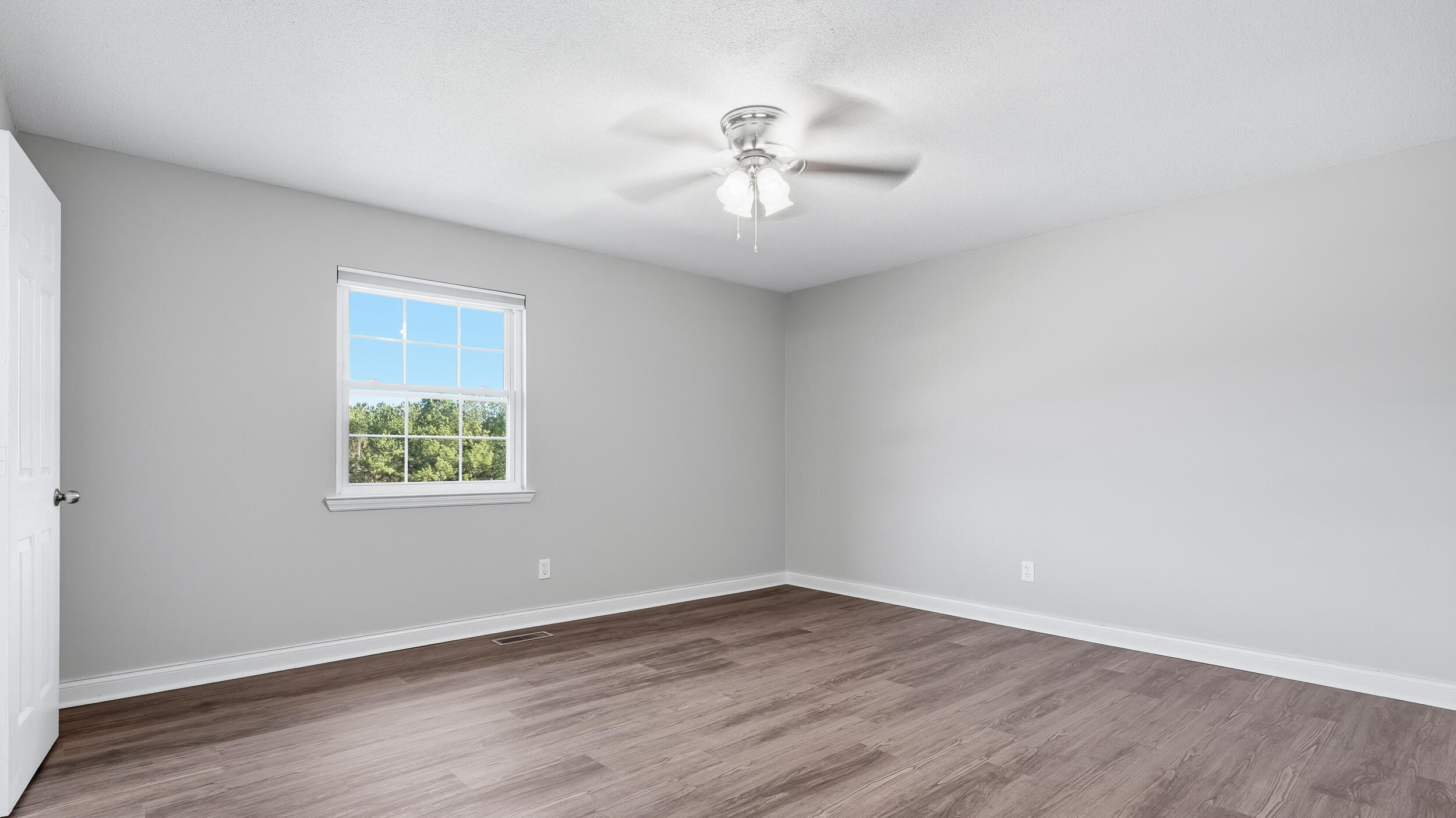 10407 Sims-Harris Road Ooltewah, TN 37363 - Photo 10 of 47 10_10407 sims-harris rd-10