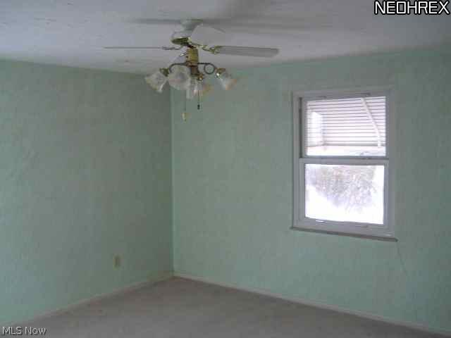 1013 Renfield Road Cleveland, OH 44121 - Photo 6 of 9