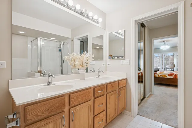 $479,990 | 1053 North Glenview Court, Palatine, IL 60067