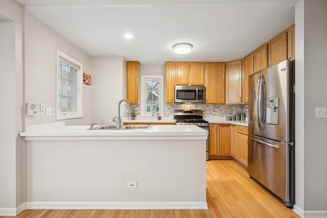 $479,990 | 1053 North Glenview Court, Palatine, IL 60067