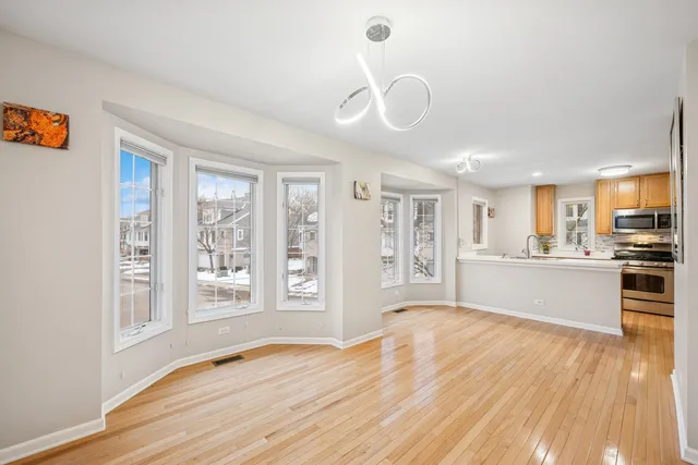 $479,990 | 1053 North Glenview Court, Palatine, IL 60067