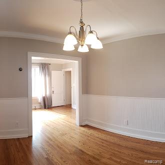 2823 Queen Street Dearborn, MI 48124 - Photo 2 of 18