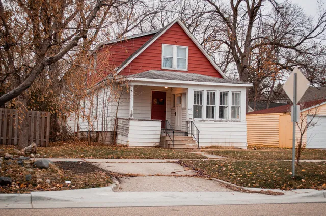 $145,000 | 612 Elm Street South, Moorhead, MN 56560