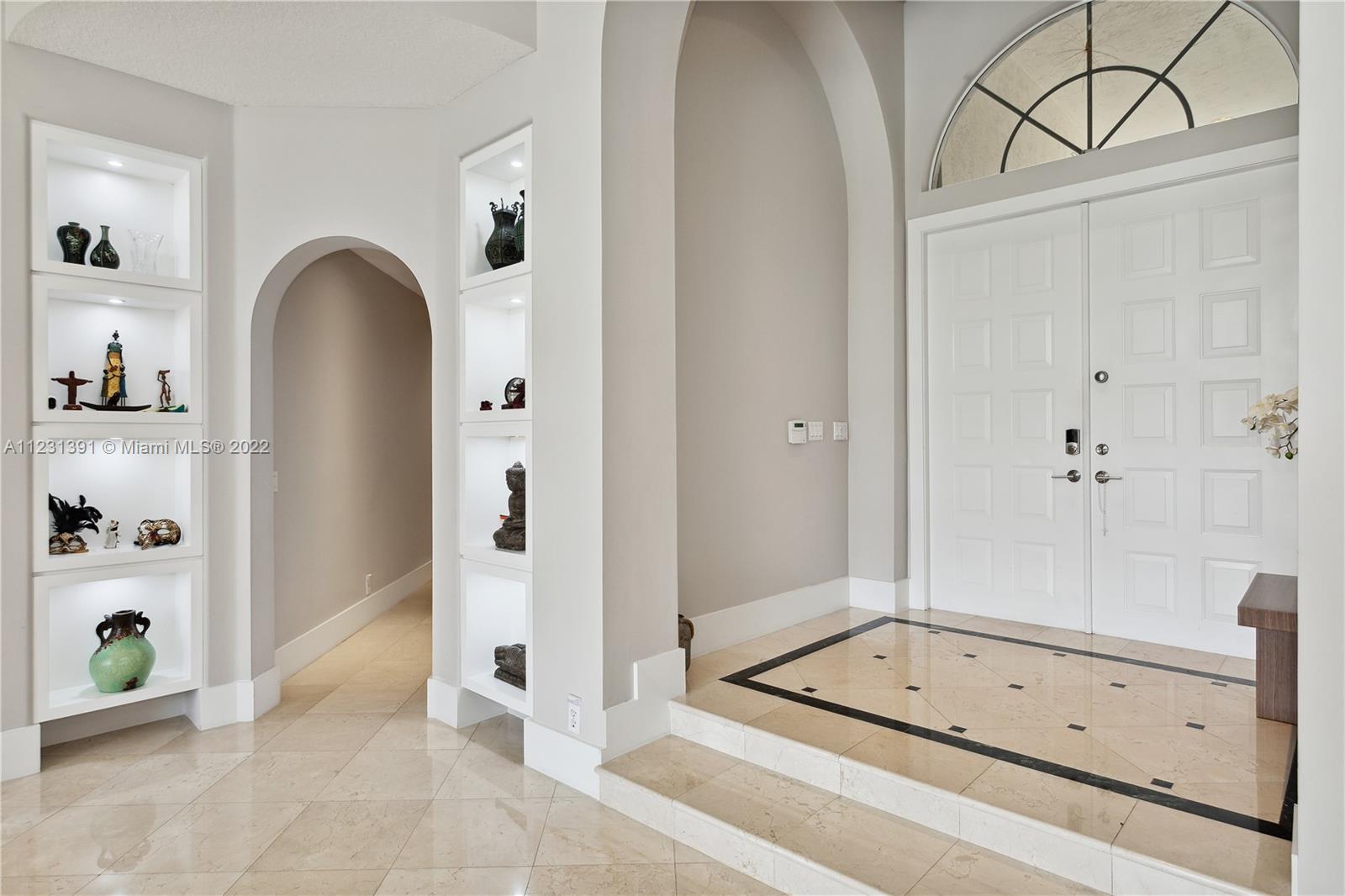 152 Dockside Circle Weston, FL 33327 - Photo 2 of 27