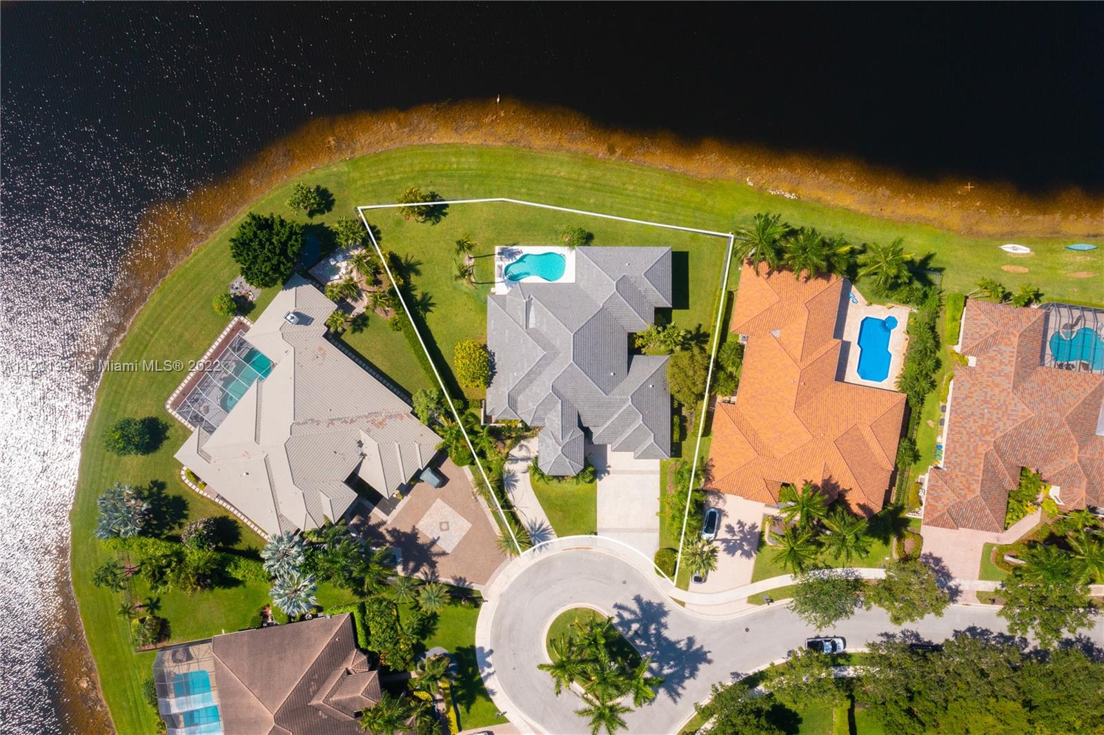 152 Dockside Circle Weston, FL 33327 - Photo 25 of 27