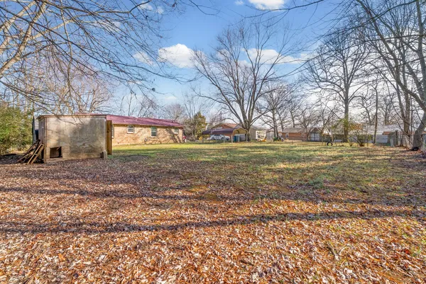 $1,395 | 512 Yvonne Drive, Clarksville, TN 37042