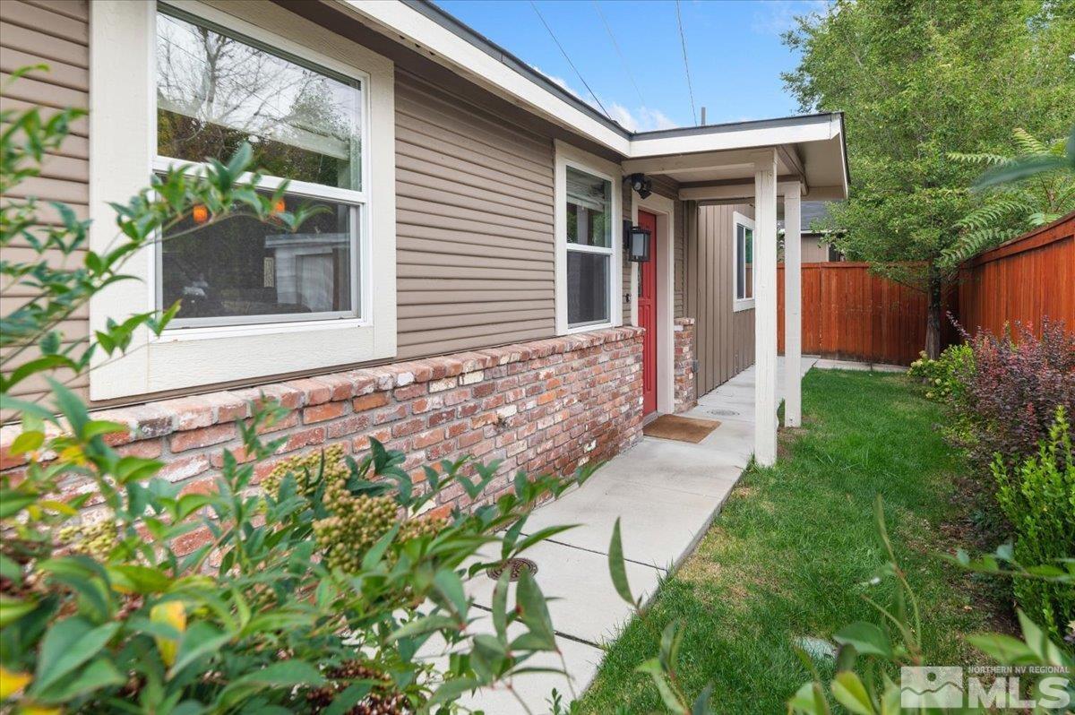58 Caliente Street Reno, NV 89509 - Photo 24 of 28 Photo 27