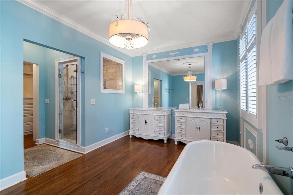 1102 Palmview Avenue Belleair, FL 33756 - Photo 34 of 81