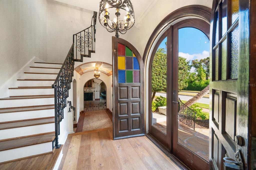 1102 Palmview Avenue Belleair, FL 33756 - Photo 6 of 81