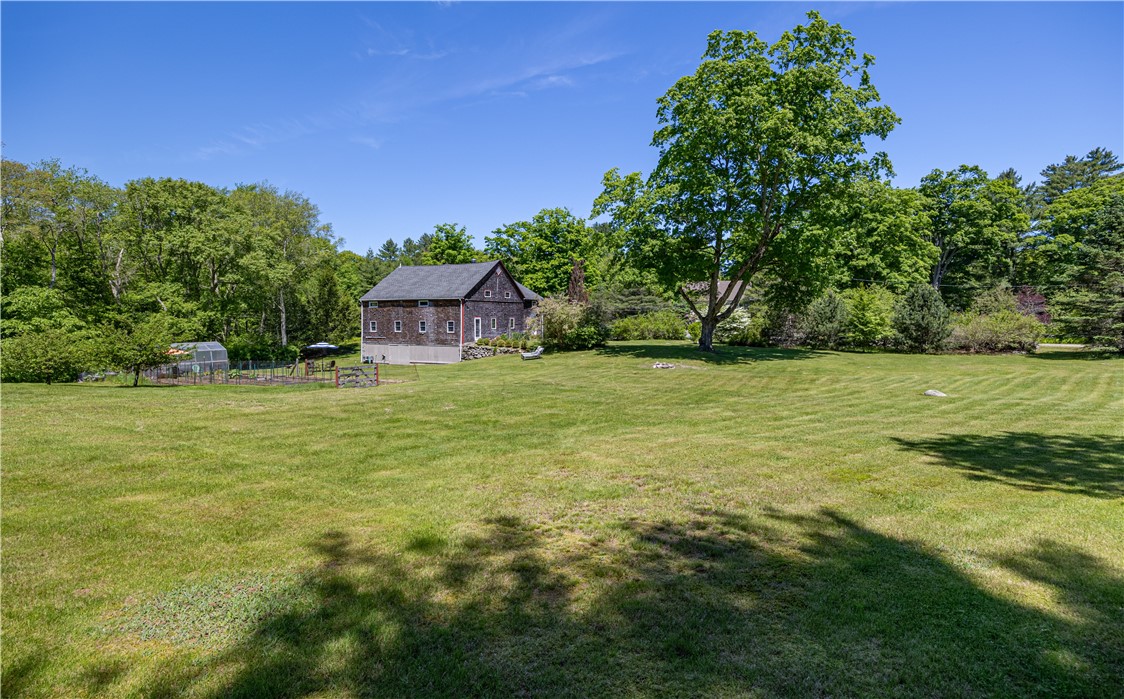 121 Foster Center Road Foster, RI 02825 - Photo 5 of 30