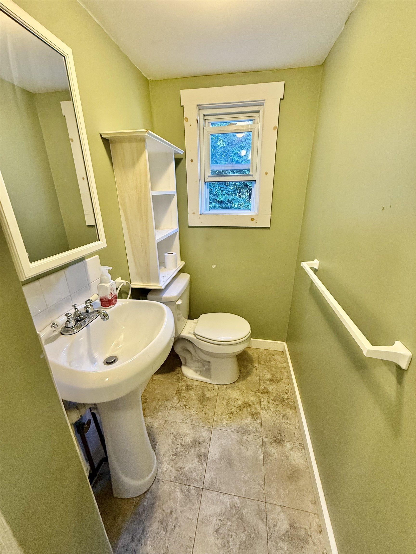 33 Grandview Road Bow, NH 03304 - Photo 19 of 30 Gallery Image 19