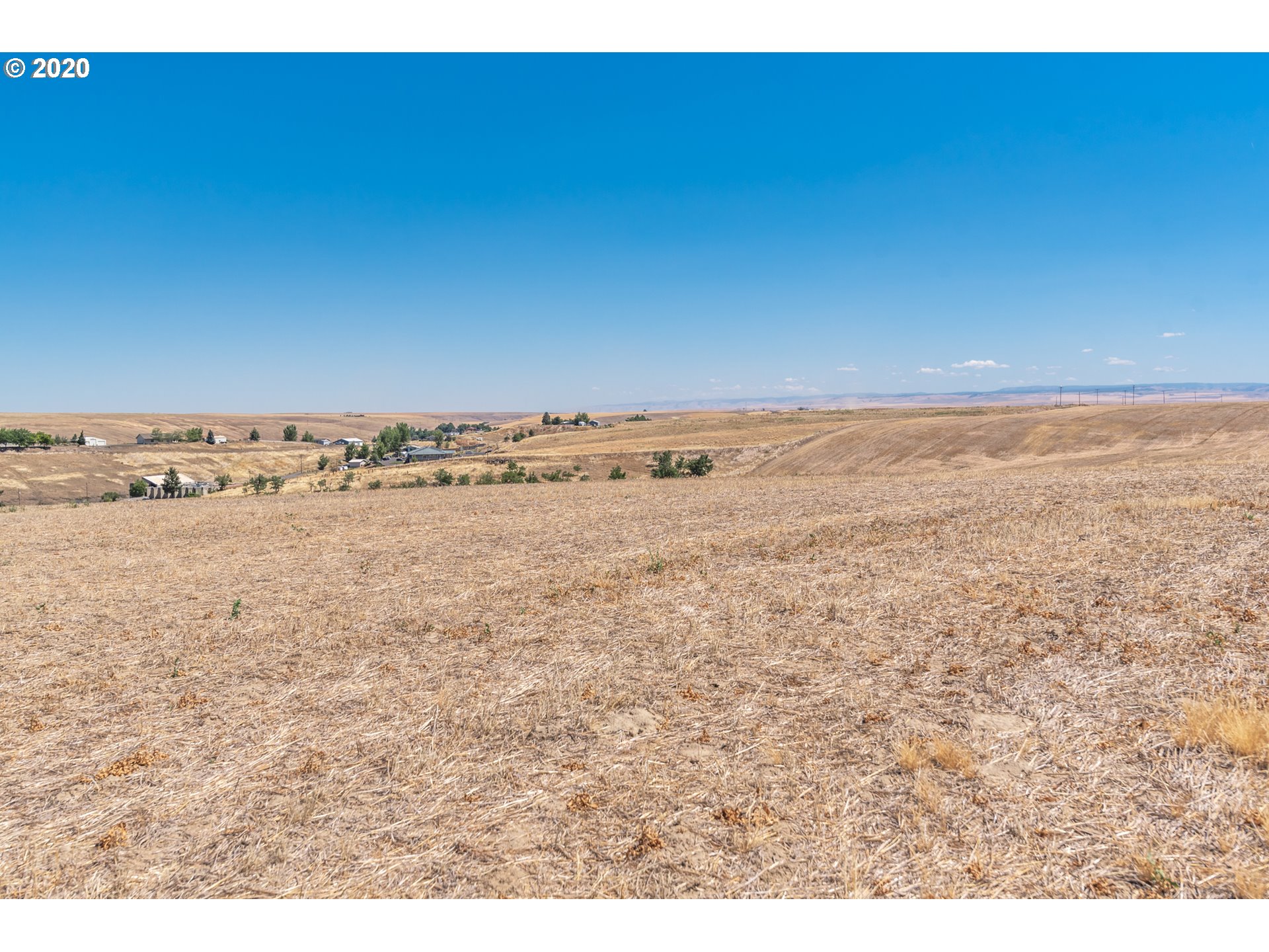 Kirk Avenue, Unit 200 Pendleton, OR 97801 - Photo 13 of 16 a view of beach and ocean