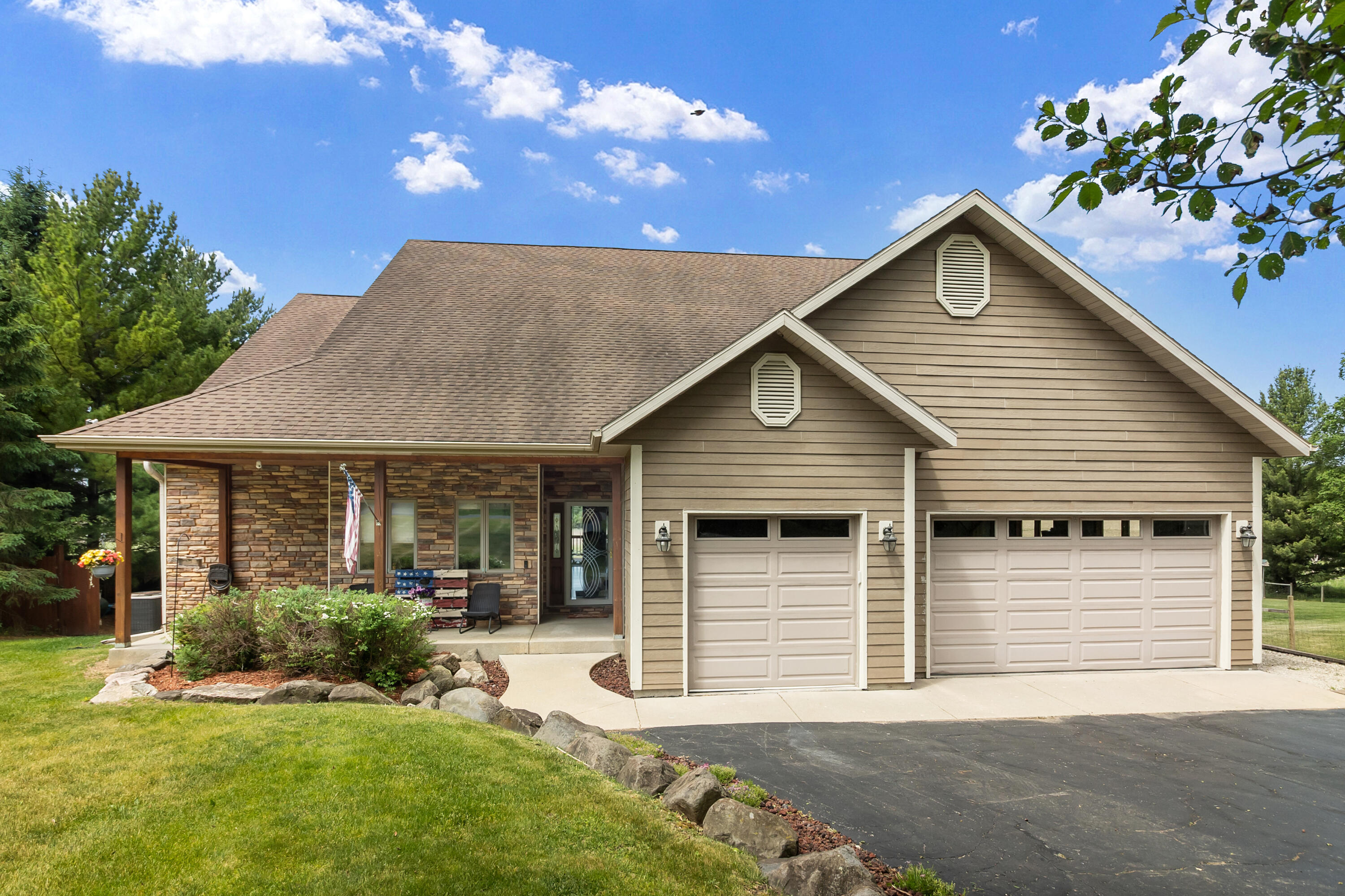 W5574 Briarwood Road La Grange, WI 53121 - Photo 42 of 45 W5574 Briarwood
