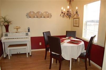 1421 Ritchie Court Lexington, KY 40503 - Photo 4 of 24 Dining Room off from kitchen. Laminate f
