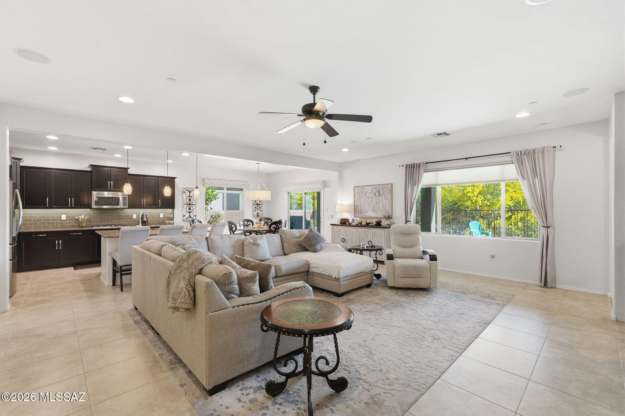 3946 West Post Ranch Place Marana, AZ 85658 - Photo 8 of 47 Gallery Image 8