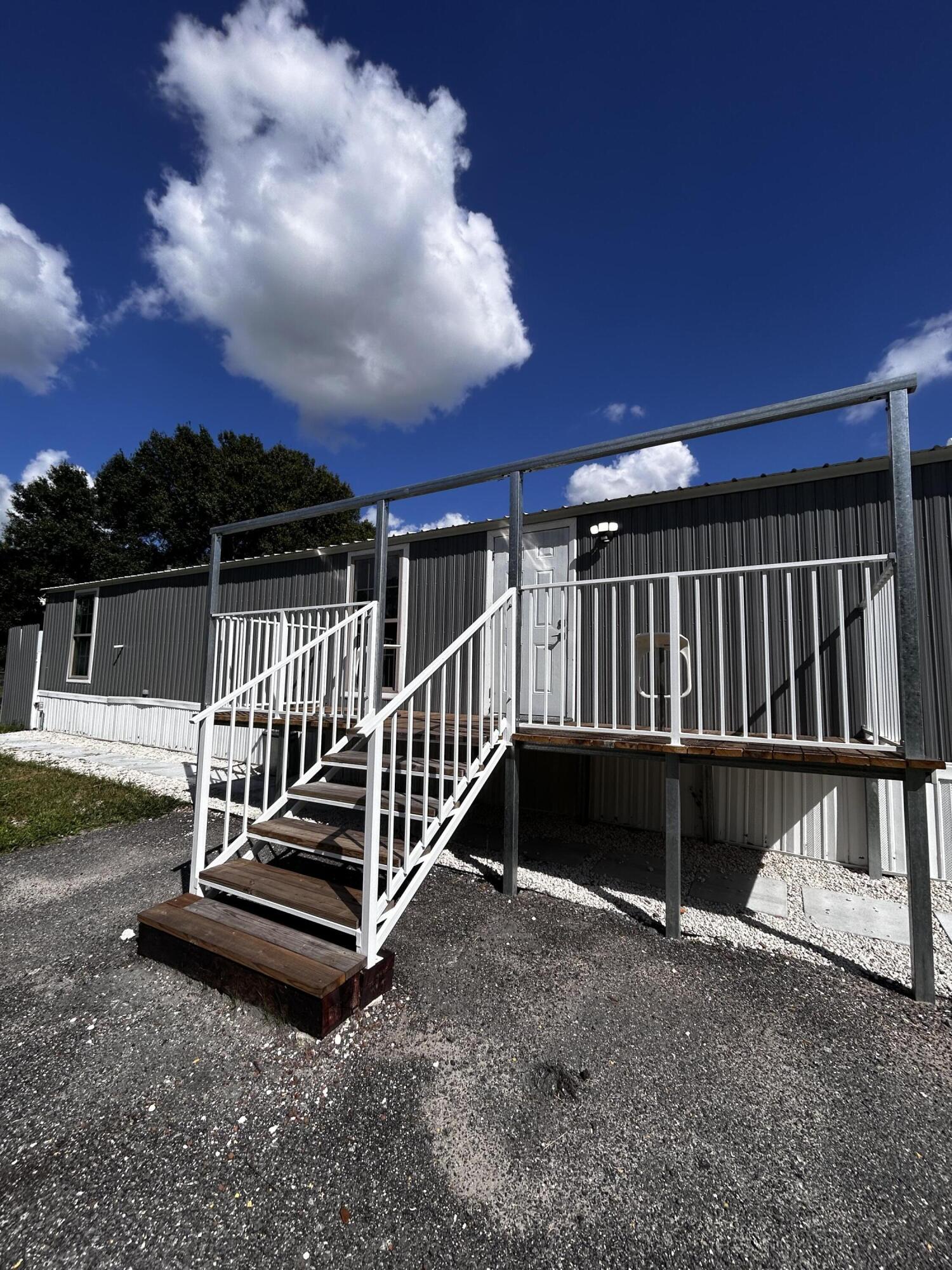 255 North Quebrada Street Clewiston, FL 33440 - Photo 12 of 16 IMG_4490