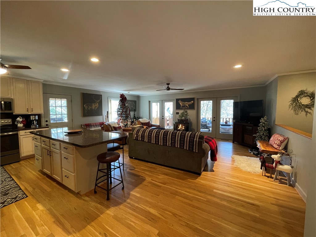 843 Rivers Edge Road Sparta, NC 28675 - Photo 5 of 50 Gallery Image 5