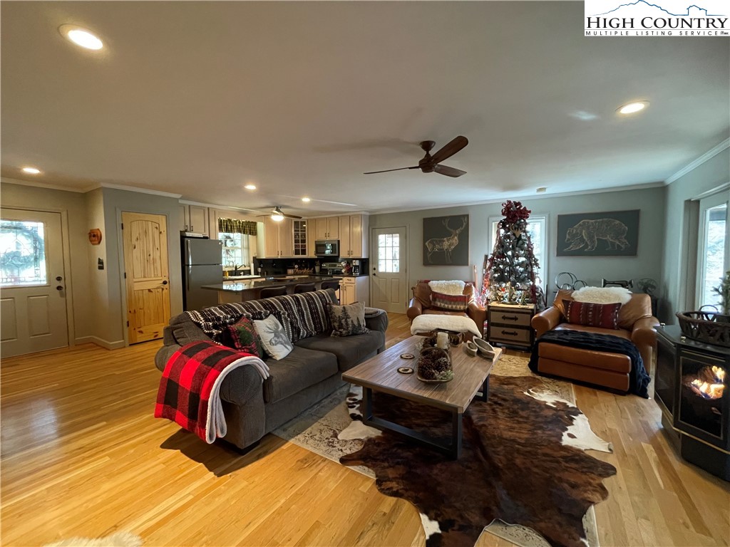 843 Rivers Edge Road Sparta, NC 28675 - Photo 7 of 50 Gallery Image 7