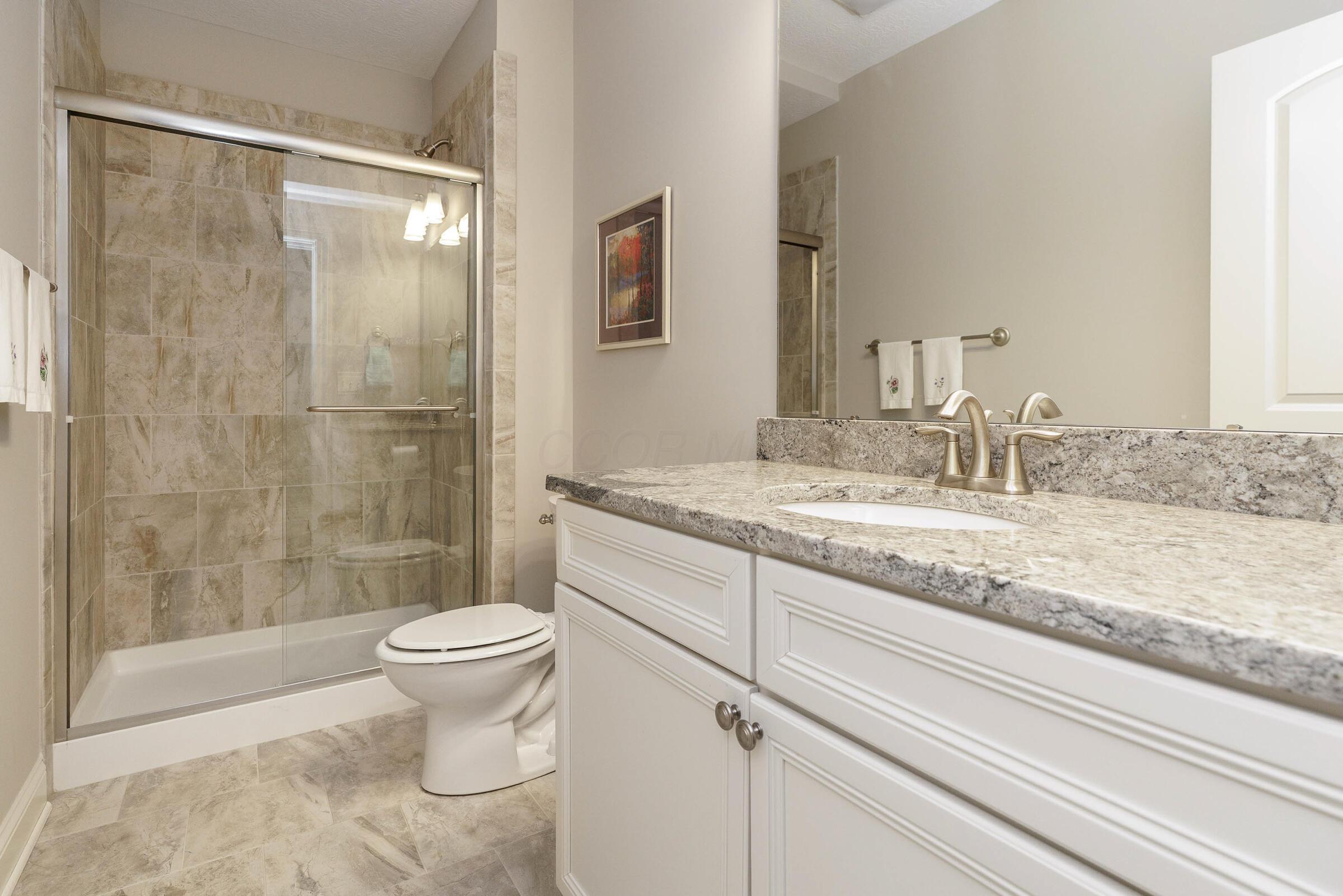 3240 Armscote Road Dublin, OH 43017 - Photo 31 of 52 LL Full Bath