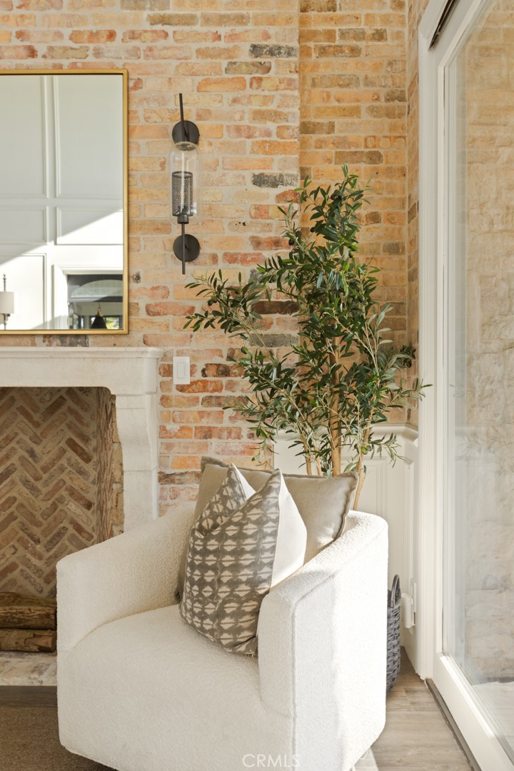 657 Via Faisan San Clemente, CA 92673 - Photo 4 of 71