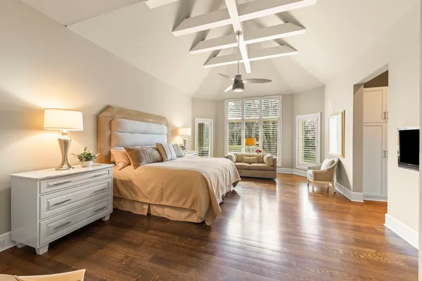 $2,950,000 | 1807 Midwest Club Parkway, Oak Brook, IL 60523