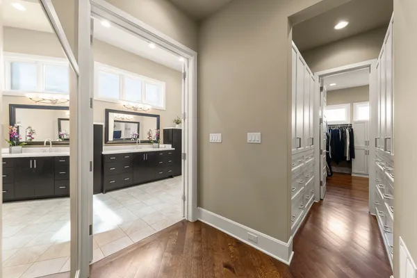 $2,950,000 | 1807 Midwest Club Parkway, Oak Brook, IL 60523