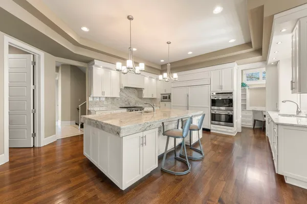 $2,950,000 | 1807 Midwest Club Parkway, Oak Brook, IL 60523