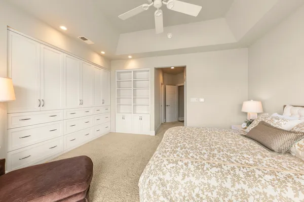 $2,950,000 | 1807 Midwest Club Parkway, Oak Brook, IL 60523