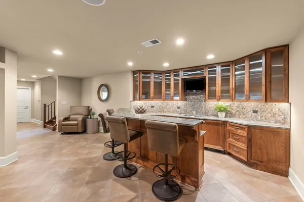 $2,950,000 | 1807 Midwest Club Parkway, Oak Brook, IL 60523