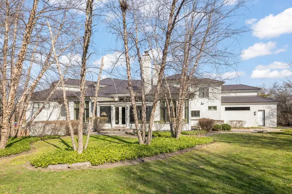 $2,950,000 | 1807 Midwest Club Parkway, Oak Brook, IL 60523