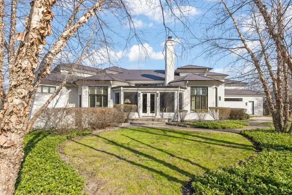 $2,950,000 | 1807 Midwest Club Parkway, Oak Brook, IL 60523