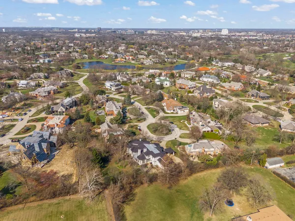 $2,950,000 | 1807 Midwest Club Parkway, Oak Brook, IL 60523